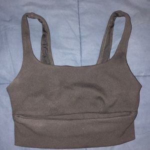 ALO YOGA BLACK split front sports bra